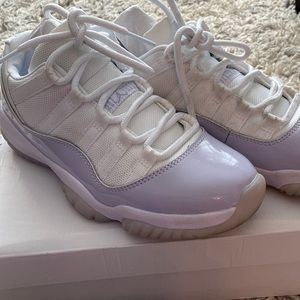 Nike Women’s Air Jordan 11 Retro Low Pure Violet